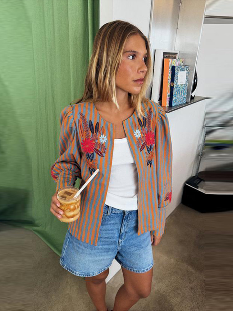 2026 Early Autumn Striped Flow - Winter Clothing For Woman 评论和价格